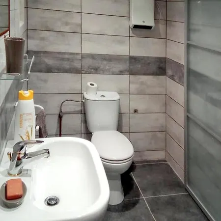 Apartman A Avec Jardin Prive - 20 M²